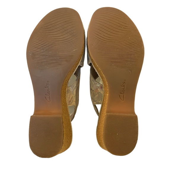 Clarks Giselle Cove Platform Open Toe Wedge Sandals Floral Slingback Sz 9 - Picture 10 of 14